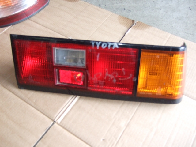 Φανάρι-Φανός  πίσω δεξιά