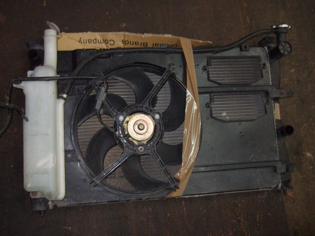 Ψυγείο νερού μηχανής