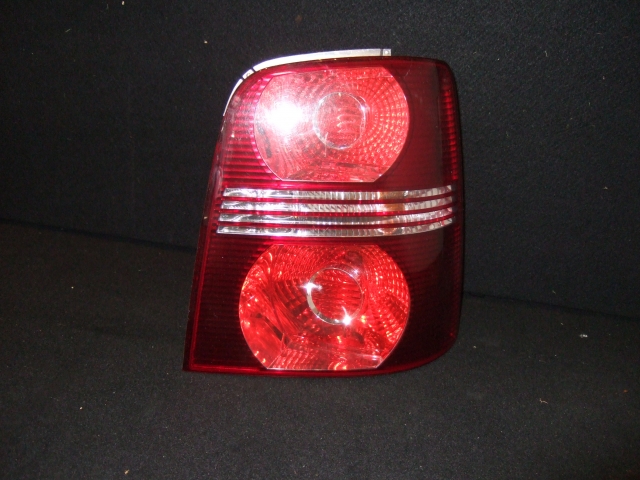 Φανάρι-Φανός  πίσω δεξιά