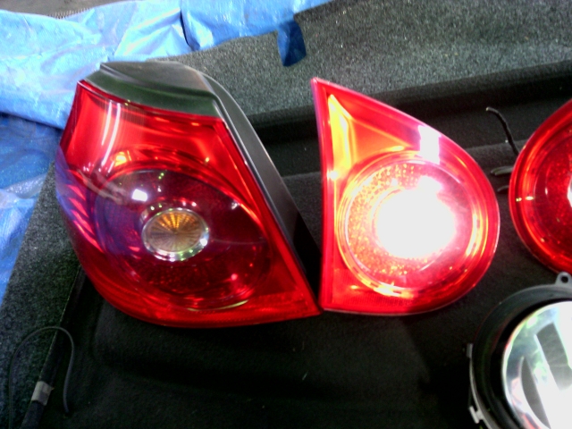 Φανάρι-Φανός πίσω αριστερά