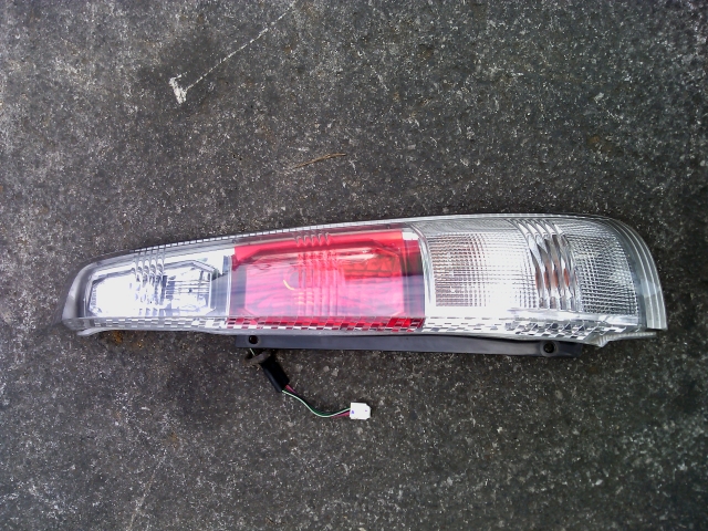 Φανάρι-Φανός  πίσω δεξιά